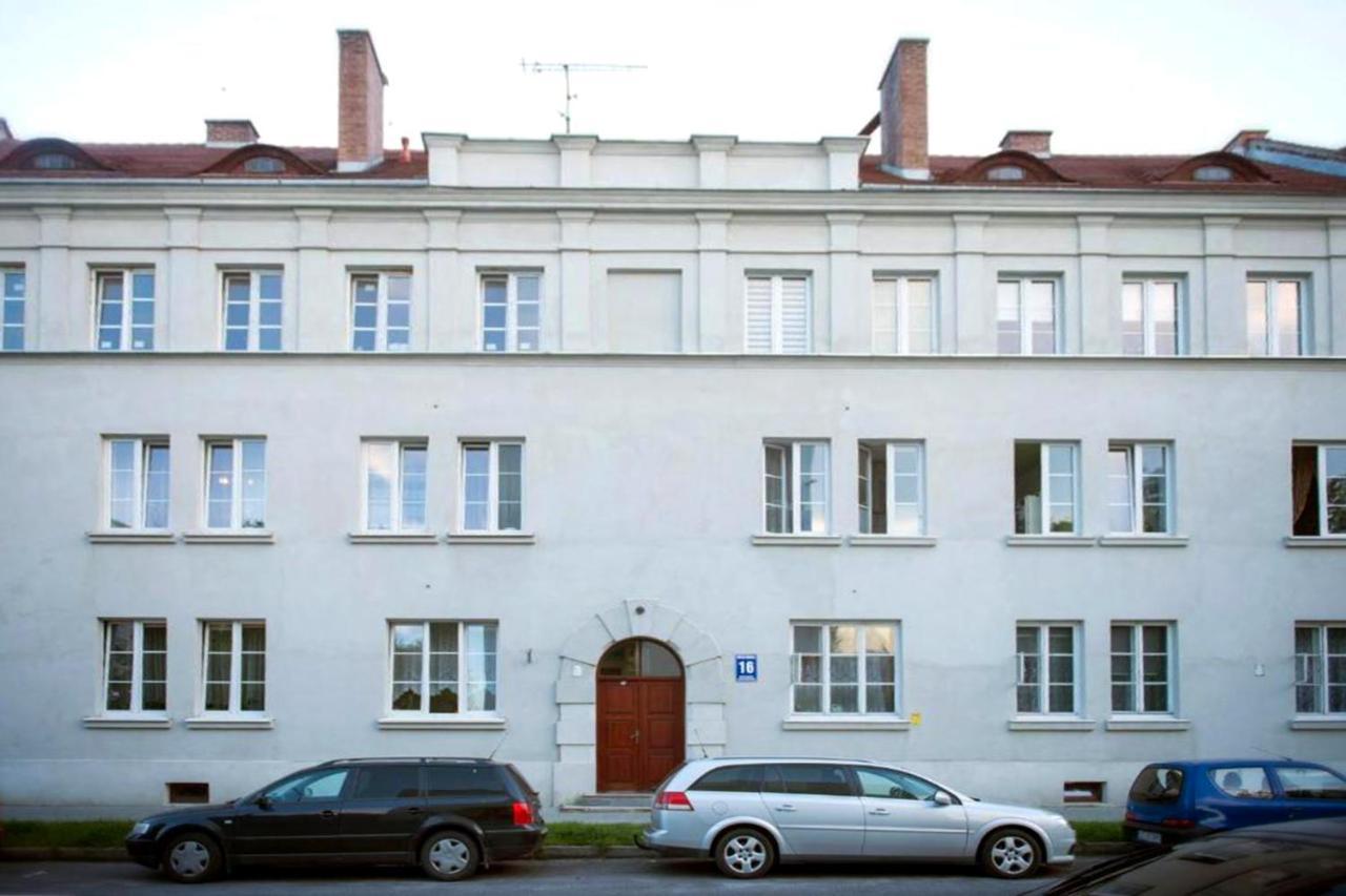 Klimatyczny Apartament Art Deco Apartment Chelm Bagian luar foto