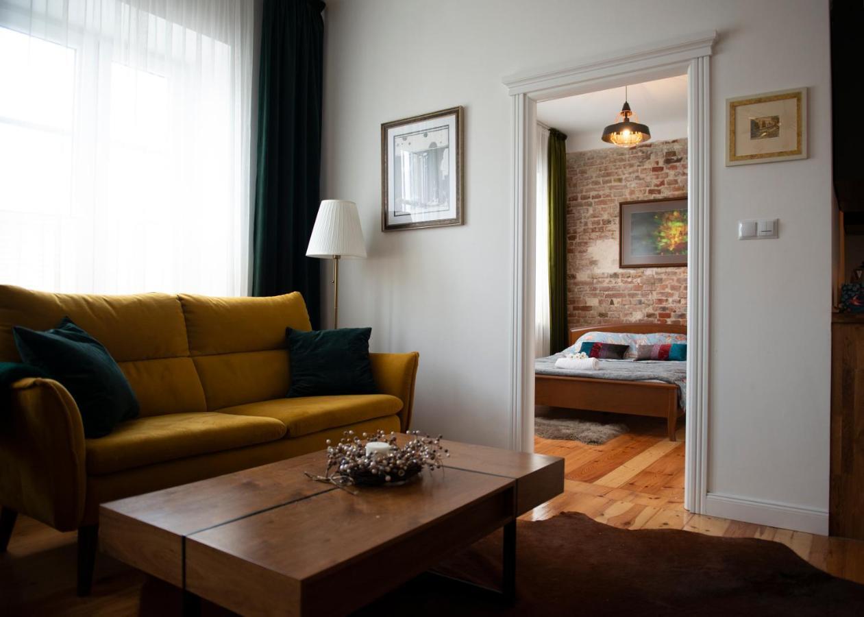Klimatyczny Apartament Art Deco Apartment Chelm Bagian luar foto